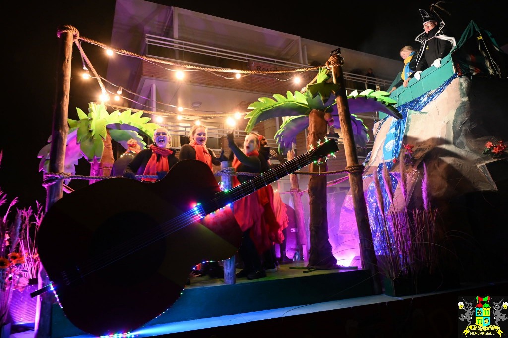 ../Images/Verlichte optocht Noordwijk 2026 008.jpg